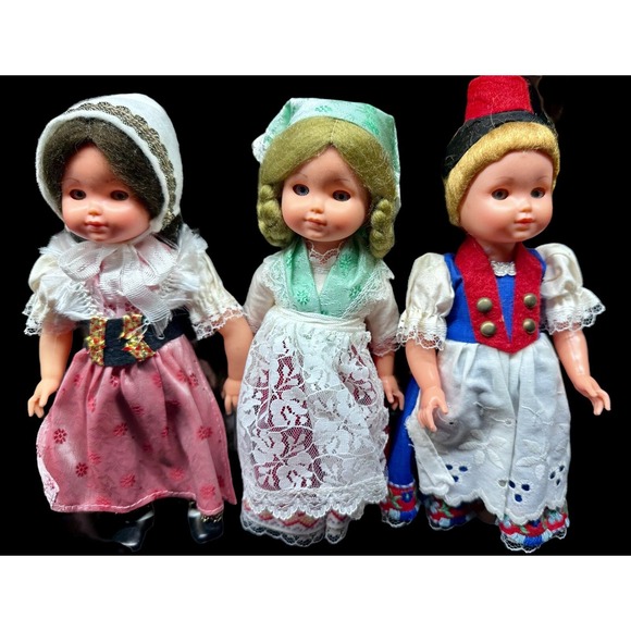 The Unbranded Brand Other - Lot Of 3 Vintage Dutch 7" Doll Plastic - Authentic Costume - Blink eyes - Shoe